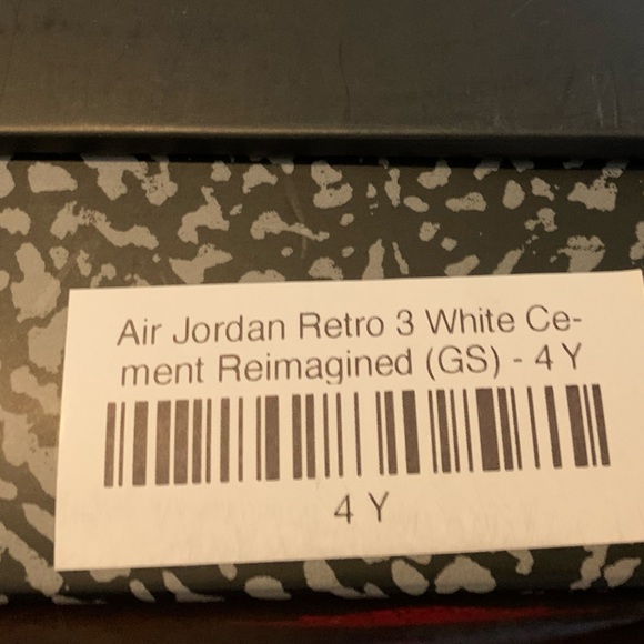 SNEAKERS - RETRO AIR JORDAN 3 WHITE CEMENT - Picture 7 of 7